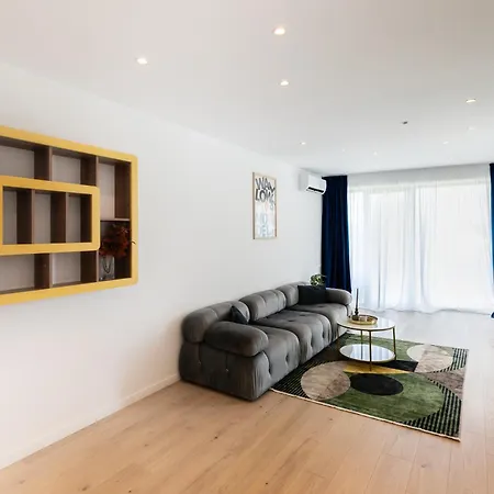 Rootsone I 1 Bedroom W Parking Apartment *