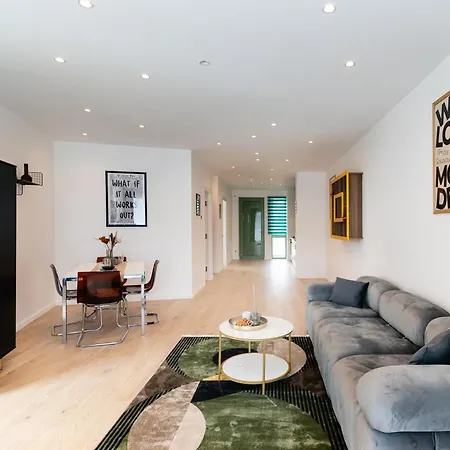Rootsone I 1 Bedroom W Parking *