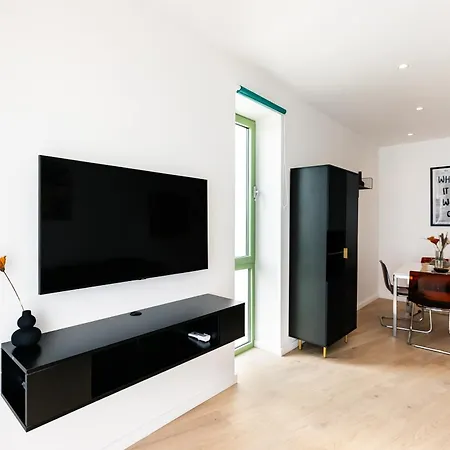 Apartment Rootsone I 1 Bedroom W Parking *