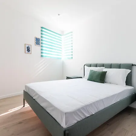 Apartment Rootsone I 1 Bedroom W Parking Bucharest