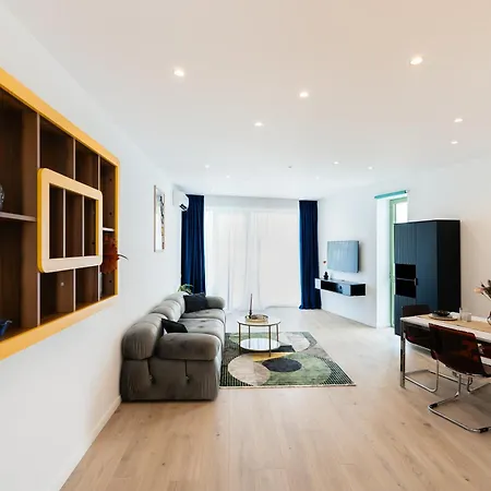Rootsone I 1 Bedroom W Parking